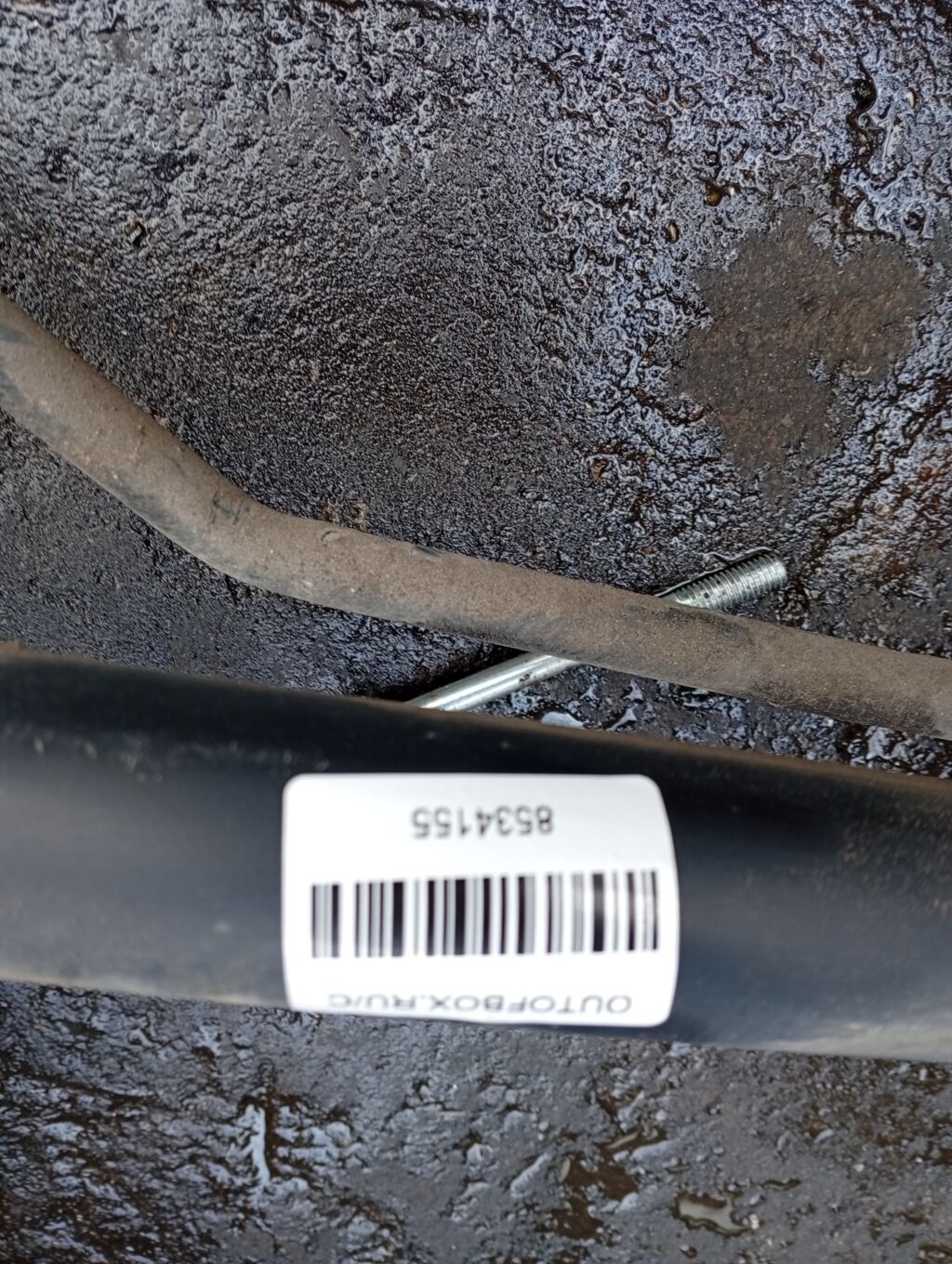 Заливная горловина топливного бака на Toyota Alphard MNH15W 1MZ-FE Фото 2