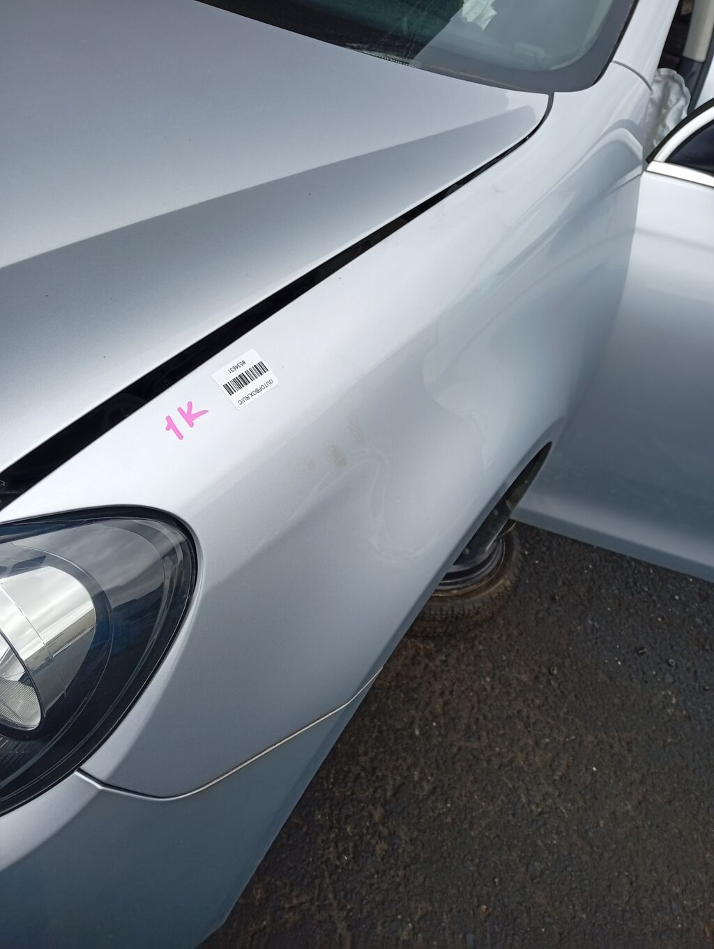 Крыло переднее на Volkswagen Golf V 1K 5K6821137  1K9821215, Левое расположение