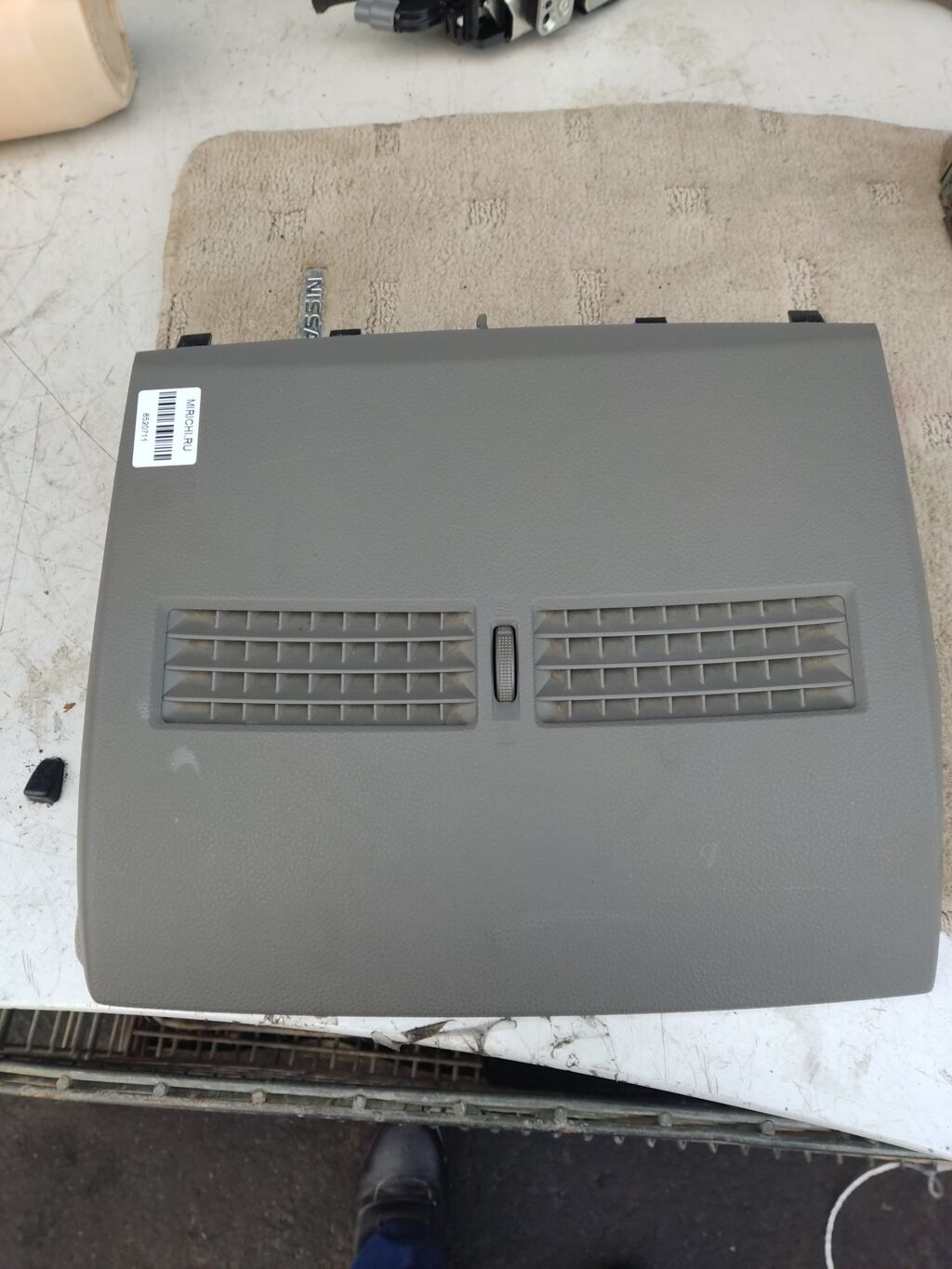 Воздуховод на Nissan Tiida C11 68414-ED000