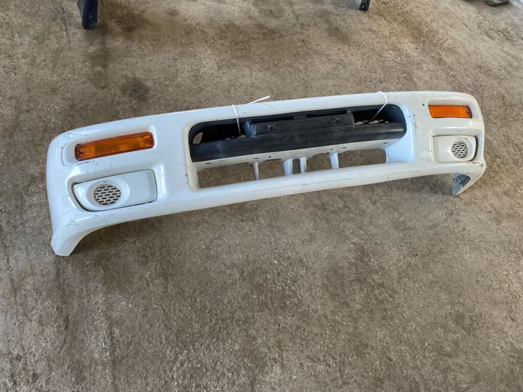 Бампер на Subaru Impreza GC2 2158, Переднее расположение