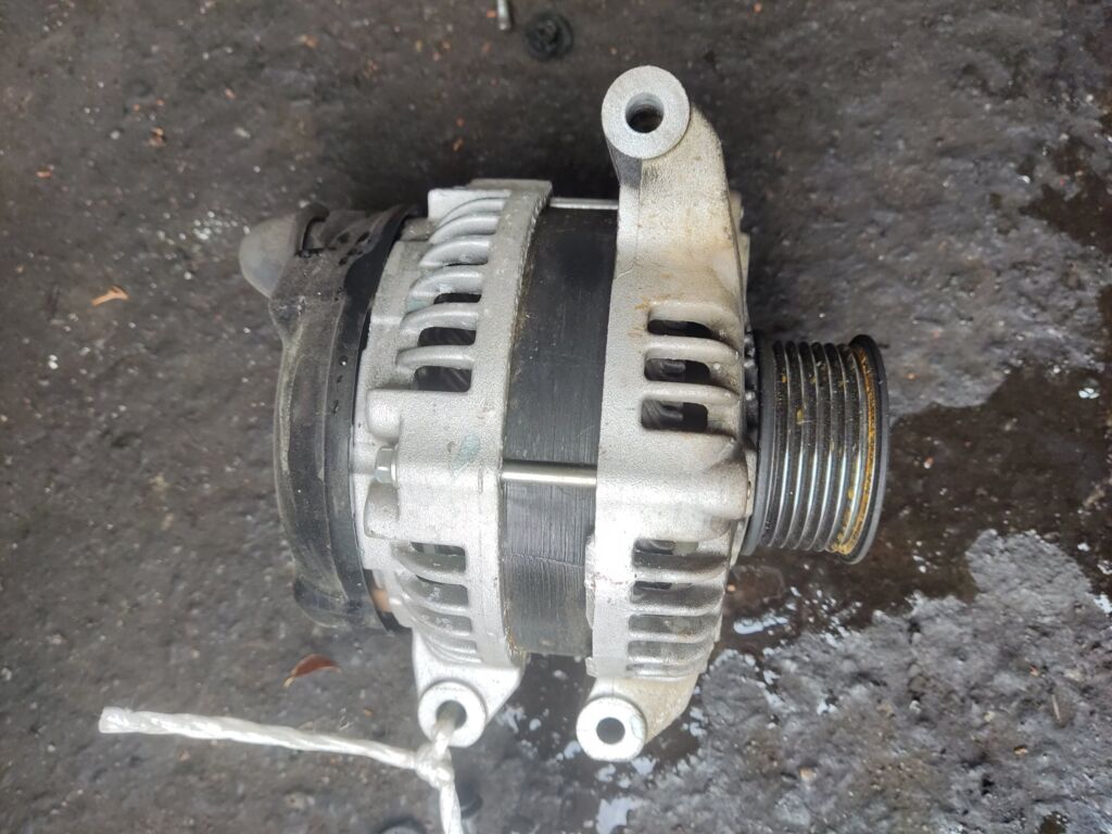 Генератор на Honda Stepwgn RG3 K24A 31100-RTA-0230