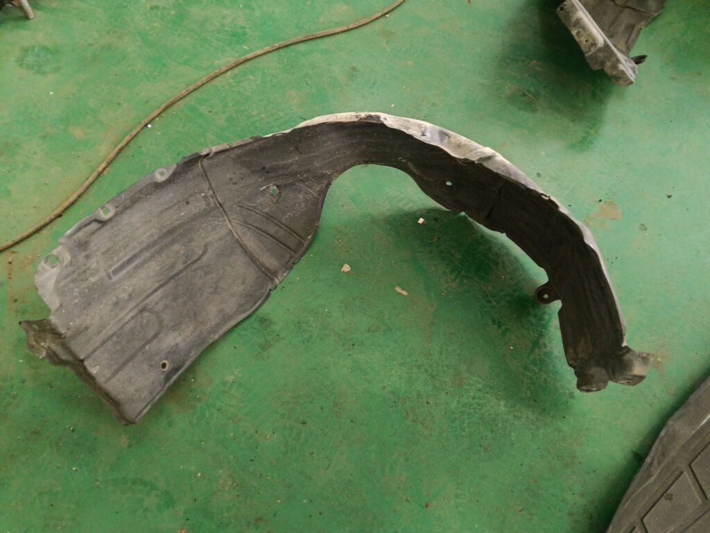 Подкрылок на Toyota Camry ACV40 2AZ-FE 53875-06100, Переднее Правое расположение