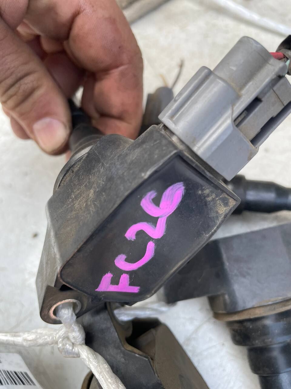 Катушка зажигания на Nissan Serena FC26 MR20DD 22448-1KC0A