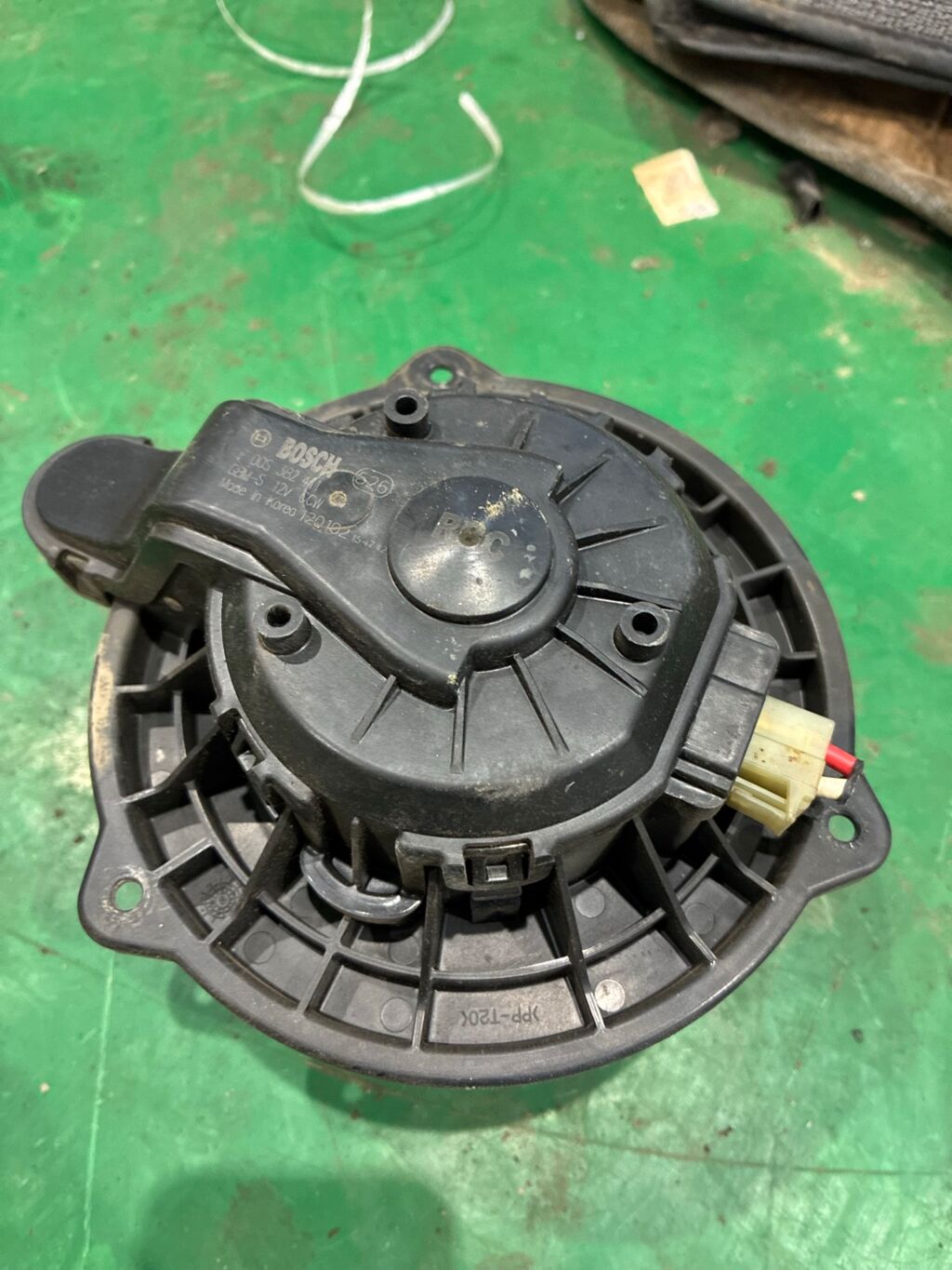 Мотор печки на Hyundai Solaris RB F00S3B2411
