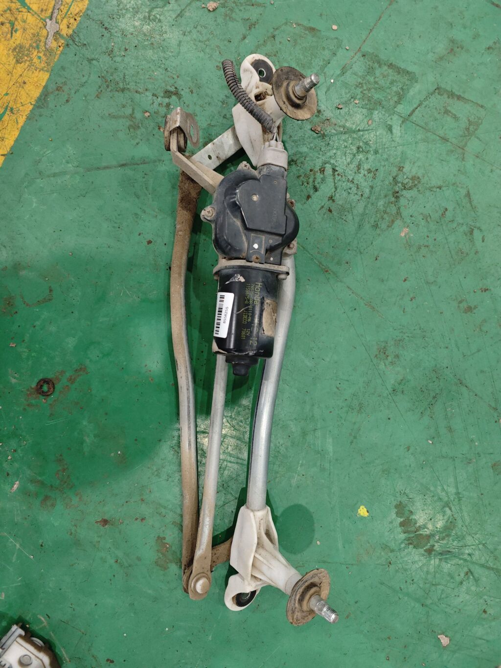 Мотор привода дворников на Honda Fit GD1 76505-SAA-G110-M6