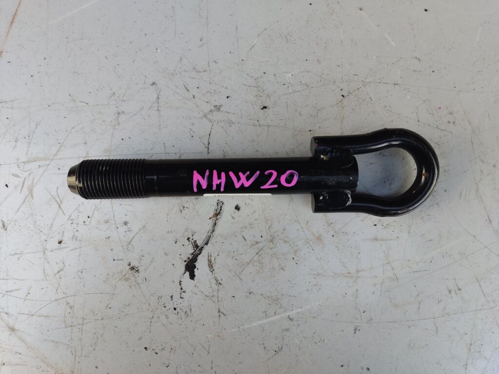 Крюк буксировочный на Toyota Prius NHW20 51960-0D080  51960-47020