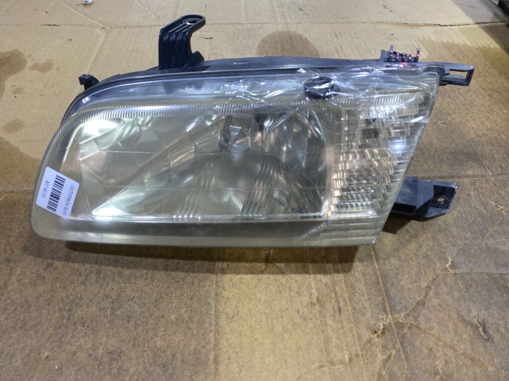 Фара на Nissan Sunny B15 1602, Левое расположение
