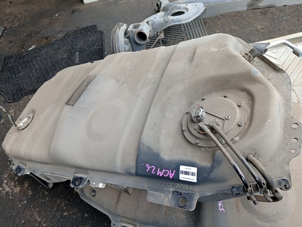 Бак топливный на Toyota Ipsum ACM26W 2AZ-FE