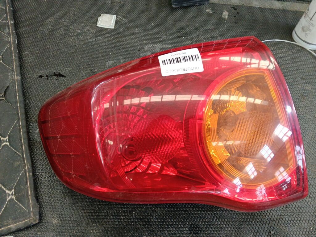 Стоп на Toyota Corolla ZRE151L 02-123, Левое расположение