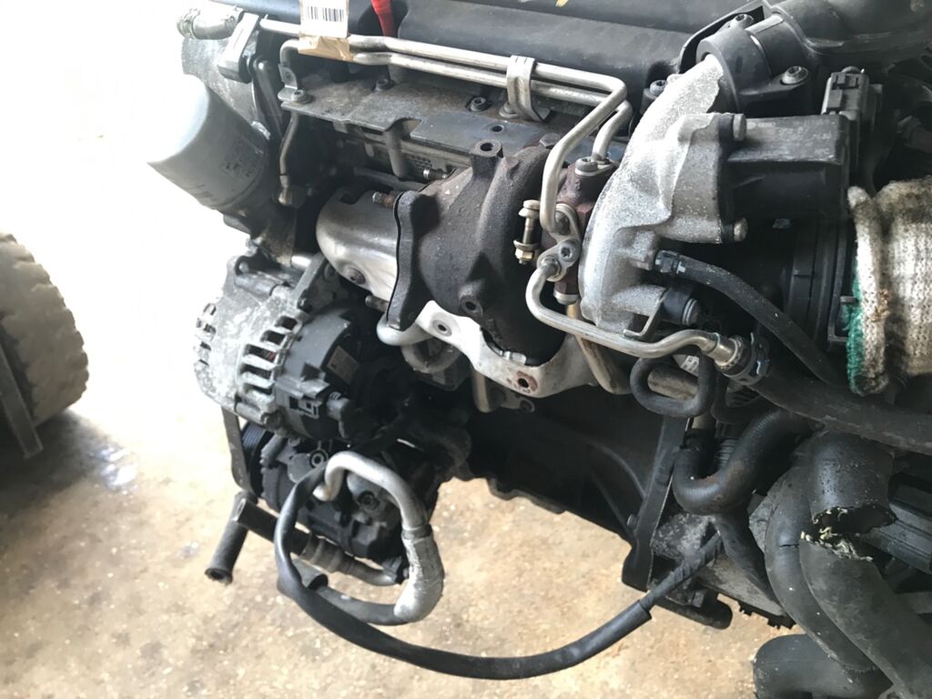 Двигатель на Volkswagen Golf 1K CAX Фото 8