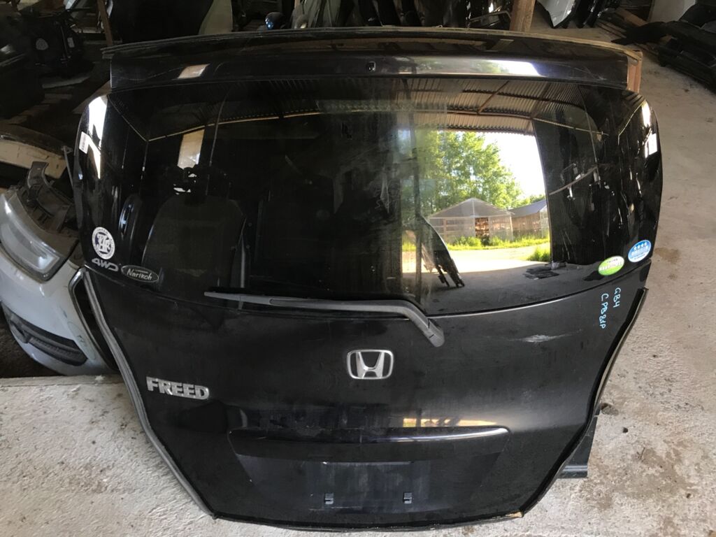 Дверь задняя на Honda Freed GB4