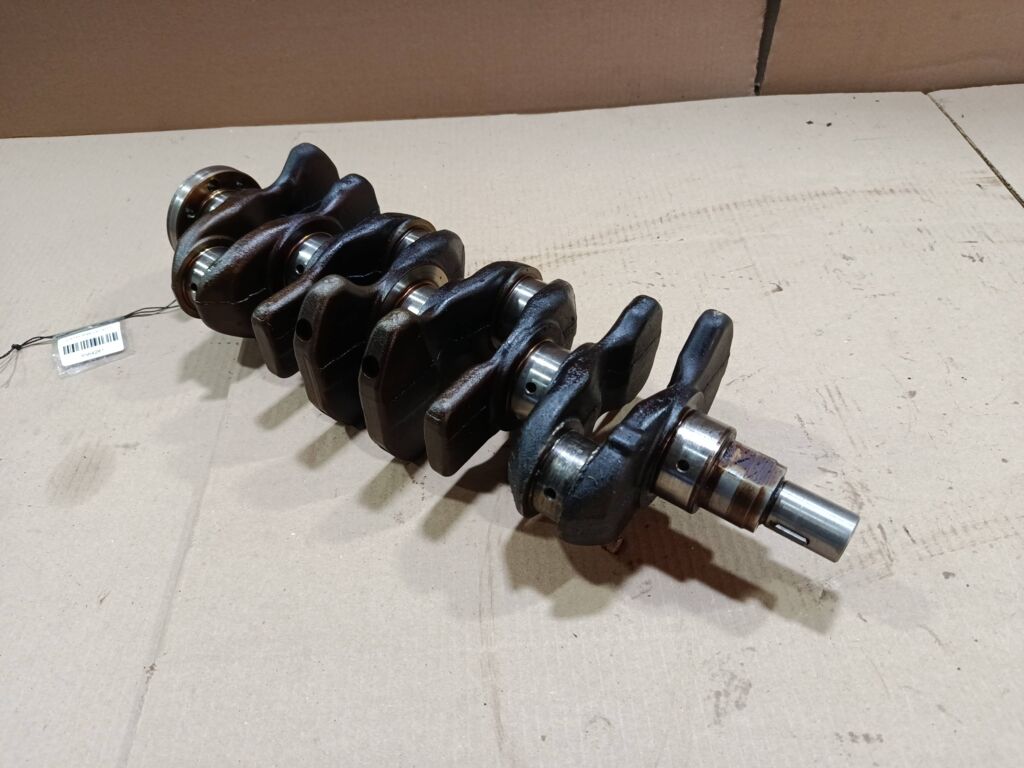 Коленвал на Toyota Vista ZZV50 1ZZ-FE