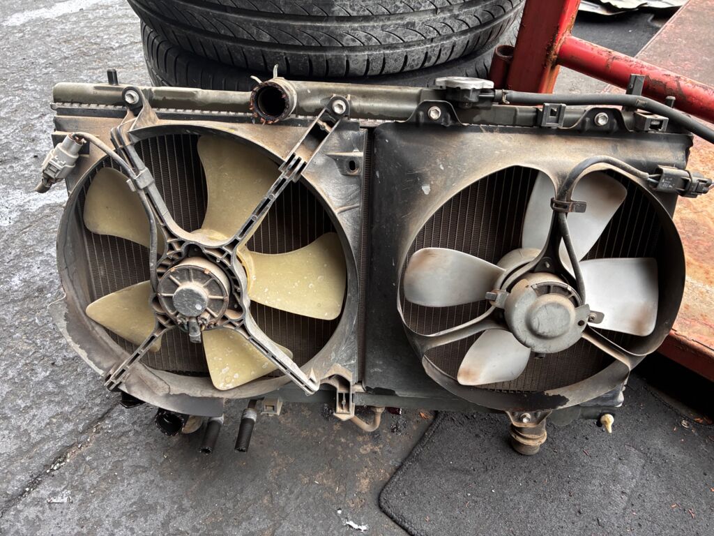 Радиатор ДВС на Toyota Corona Premio AT211 7A-FE 16400-16580  16400-16581  16400-16770  16400-16800  FX-036-2256  FX-036-2256A  TD-036-2256  TD-036-2256A