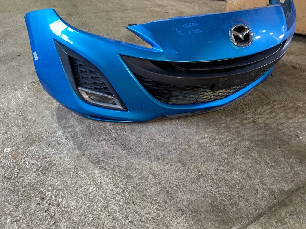Бампер на Mazda Axela BLEAW Фото 2