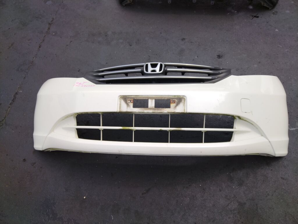 Бампер на Honda Freed GB3, Переднее расположение
