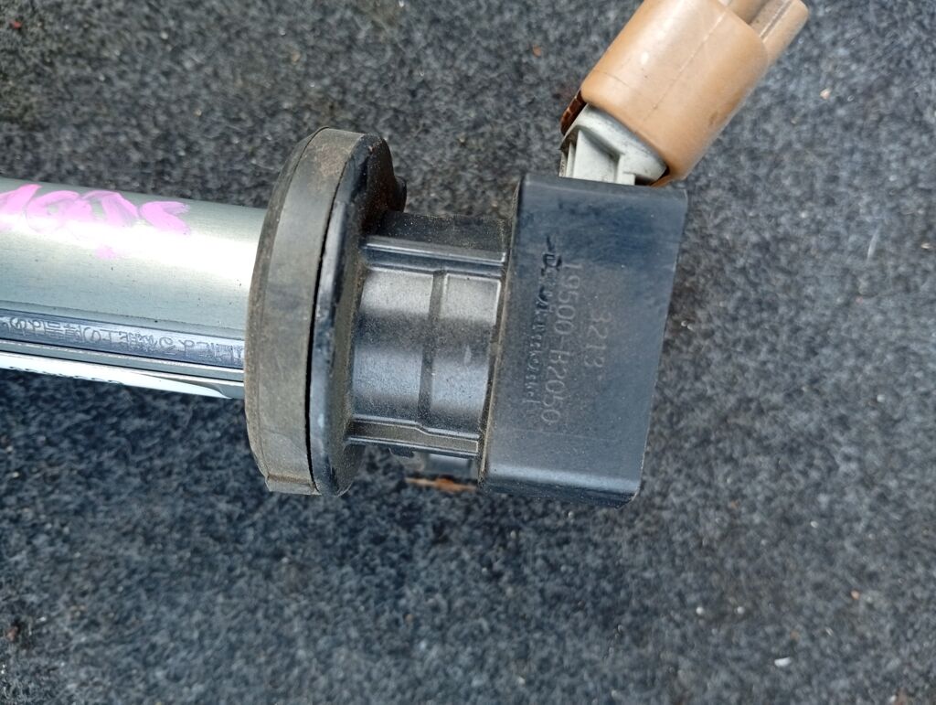 Катушка зажигания на Daihatsu Move LA100S KF-VE 19500-B2050