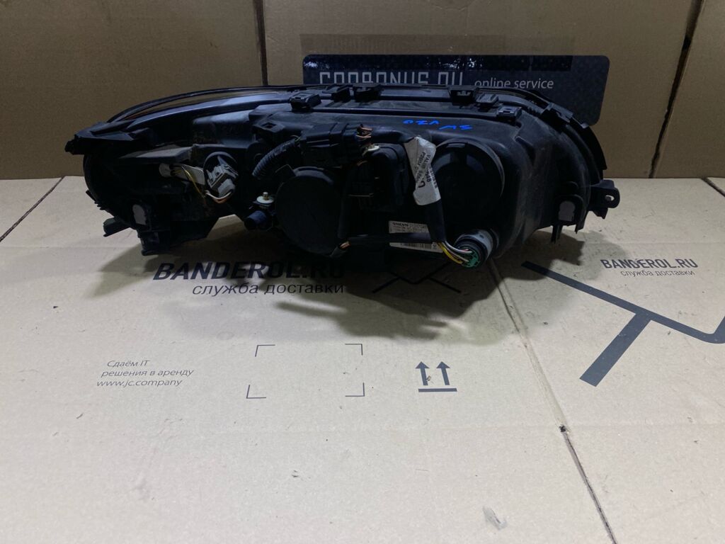 Фара 31217045 31217045 на Volvo Sw V70 Фото 3