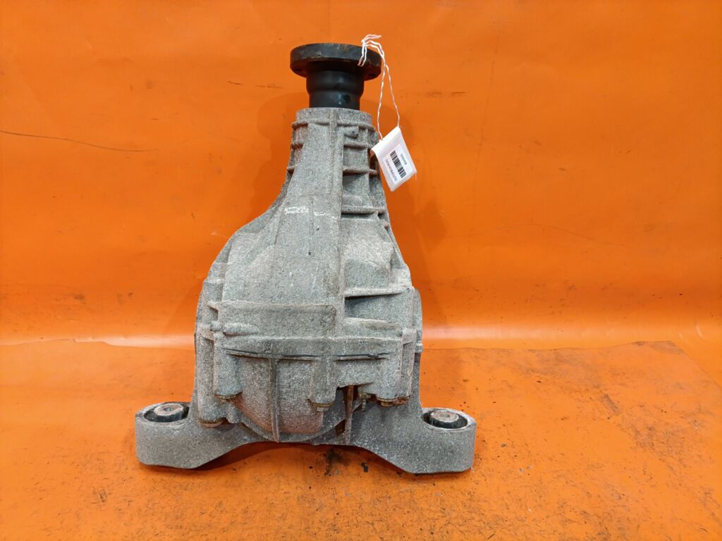 Редуктор на Porsche Cayenne 9PA M02.2Y 95533201020, Заднее расположение