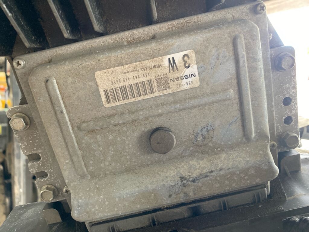 Двигатель на Nissan Ad VHNY11 QG18DE Фото 5
