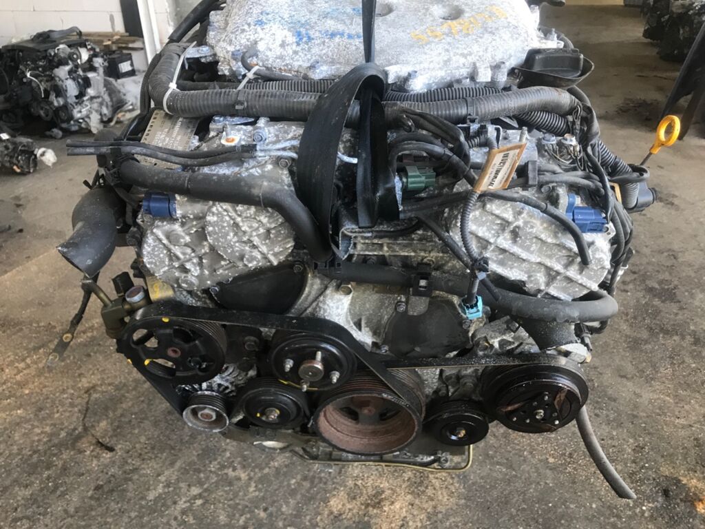 Двигатель на Nissan Skyline HV35 VQ30DD
