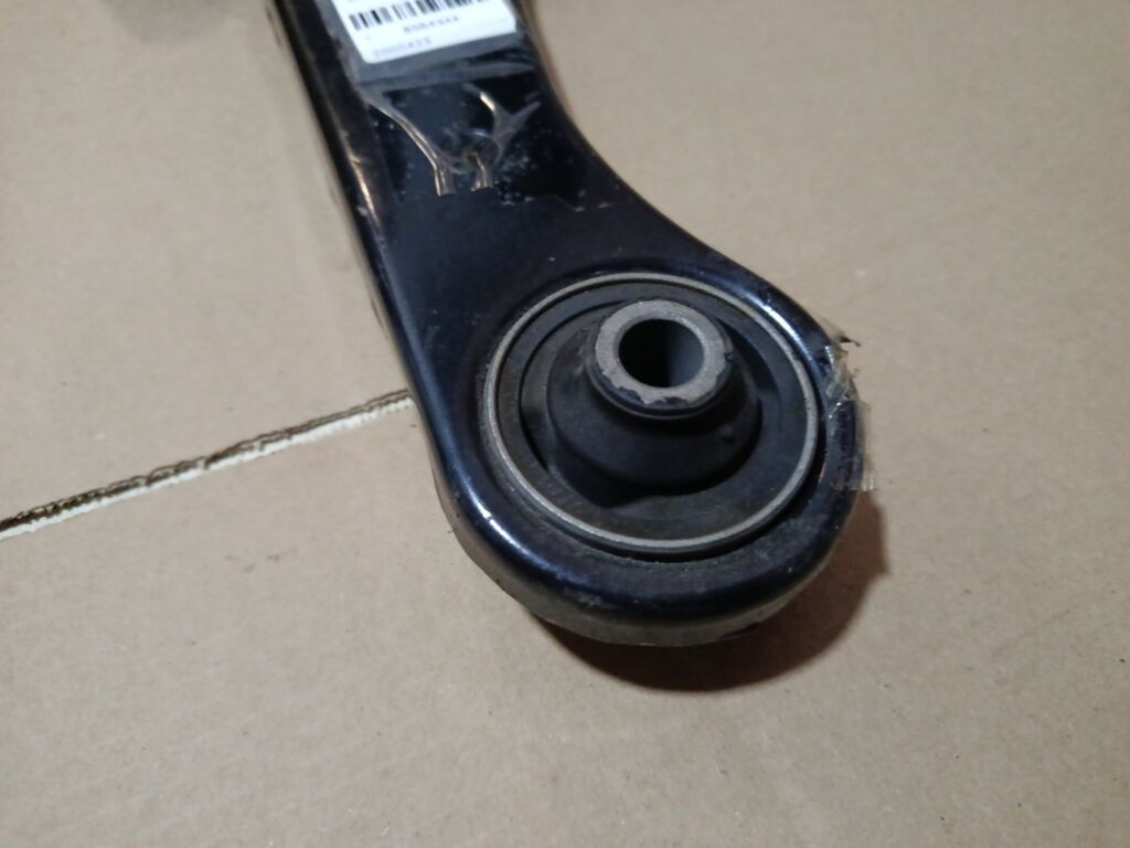 Рычаг MR403420, 32072, 4013A256, 4013A274, 4013A404, 4013A462, CQM-2, JTC7580, SH-39021, UQ-075-2292 на Mitsubishi Lancer Cedia Wagon CS5W 4G93 Фото 4