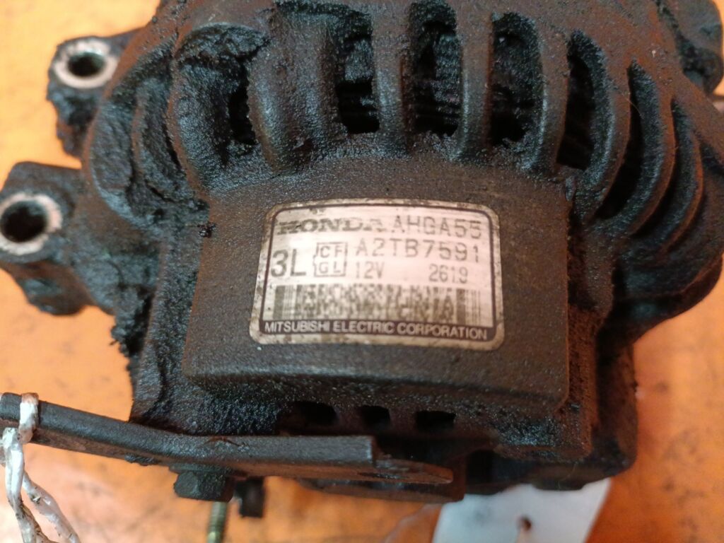 Генератор на Honda Stepwgn RF3 K20A Фото 4