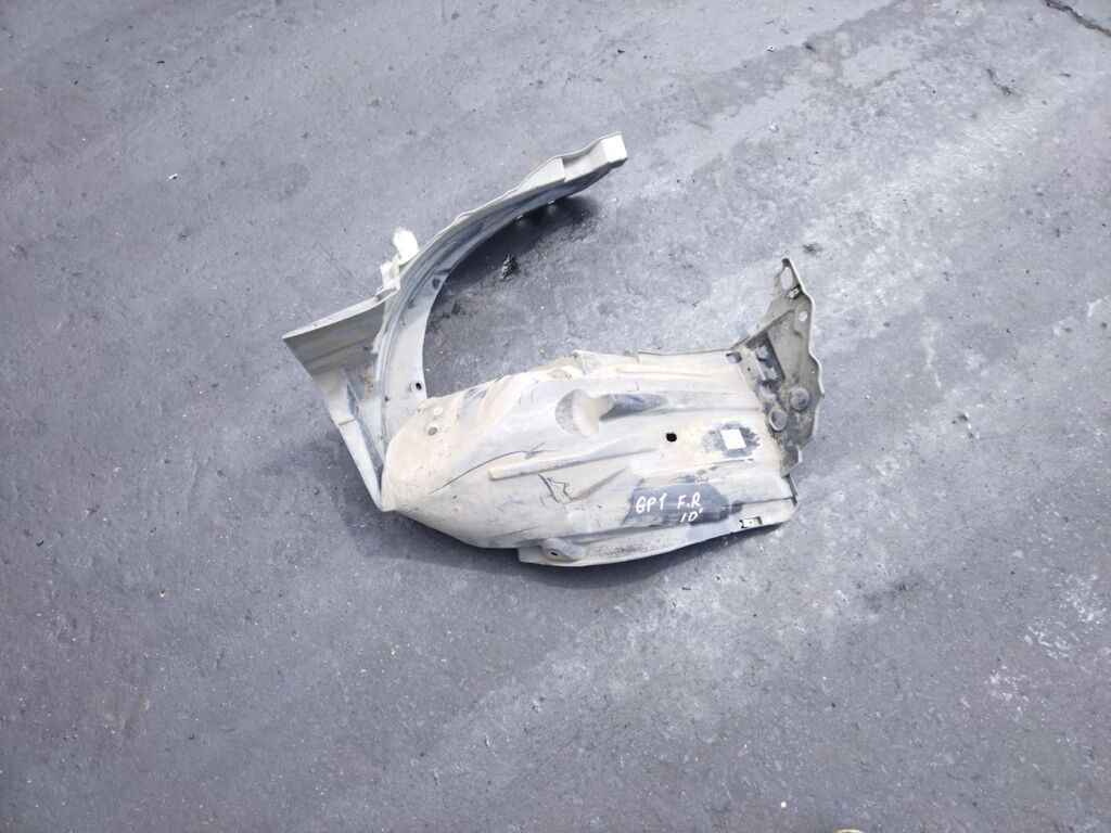 Подкрылок на Honda Fit Hybrid GP1 LDA 74101-TF0-00/J0, Переднее Правое расположение