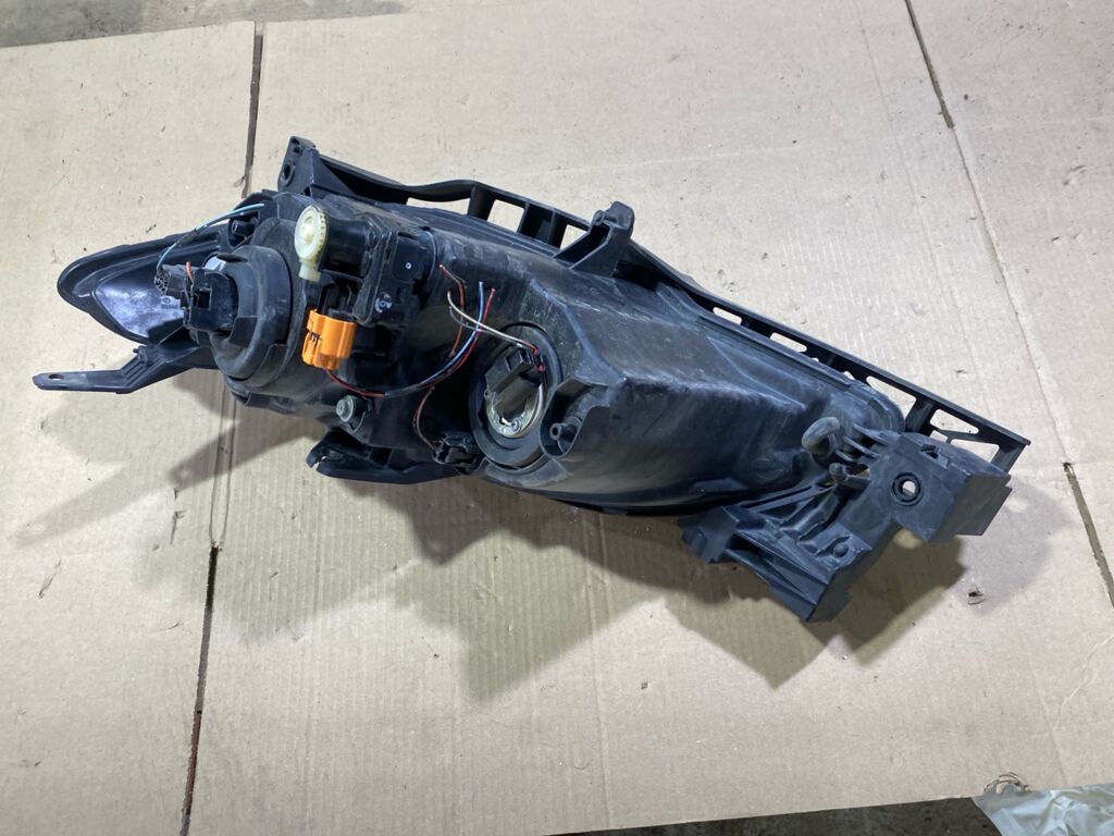 Фара P2690 P2690 на Mazda Axela BK5P Фото 2