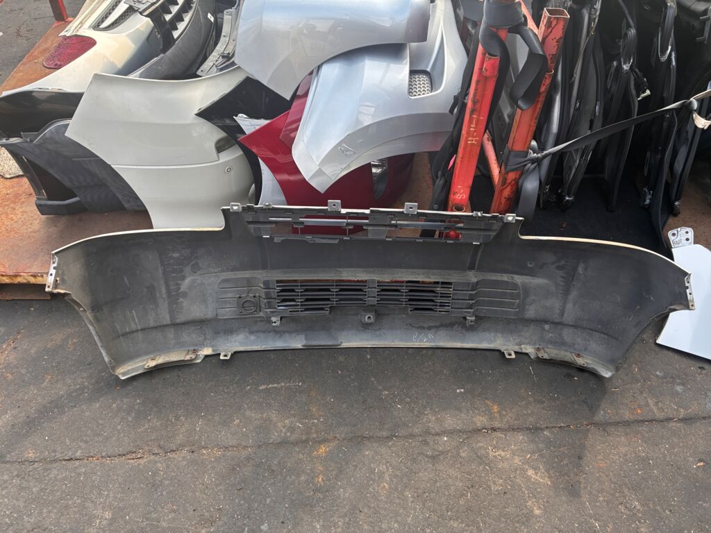 Бампер на Toyota Lite Ace S402M 52119-BZ730, Переднее расположение