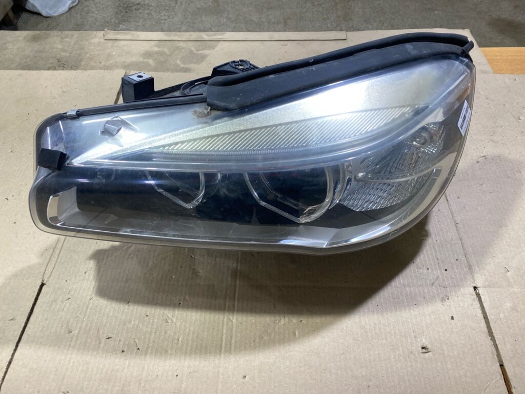 Фара на Bmw 2 Series Active Tourer F45 742258102, Левое расположение