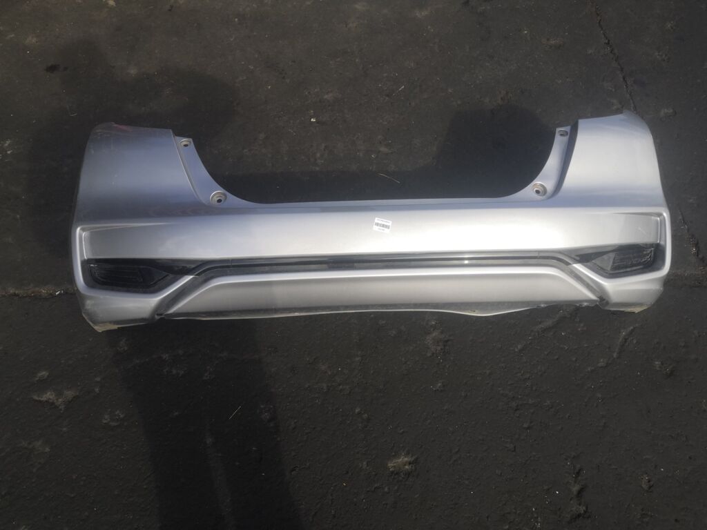 Бампер на Honda Fit GK3, Заднее расположение