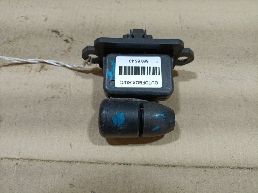 Датчик расхода воздуха 22204-20010 на Toyota Aristo JZS160 2JZ-GE Фото 2