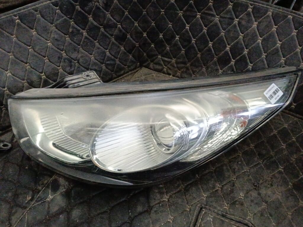 Фара на Hyundai Ix35 LM 92101-2Z000, Левое расположение