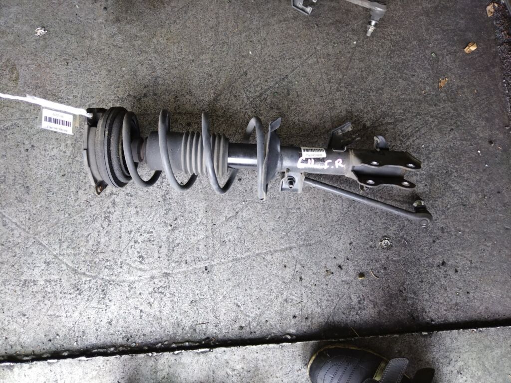 Стойка амортизатора на Nissan Tiida C11 HR15DE 333390  54302 ED025  54302 ED50B  543021A11B  54302CJ40C  54302CJ41C  54302EC80A  54302ED001  54302ED002  54302ED00A  54302ED501  54302ED50A  54302ED525  54302EE40A  54302EE50A  54302EE50B  54302EE90A  54302EF80A  54302EL00A  54302EM01A  54302EM20A  54302EM30C  54302EU50A  54302EU51A  54302ZN90A  CR-049-3826  CR-049FR-C11  E4302 EC80A  E4302 EE90A  E4302 EL00A  E4302 EM01A  E43021A11B  E4302EC85B  E4302ED00A  E4302EE40A  E4302EM20A  E4302EM30C  E4302EU50A  E4302EU51A  E4302ZN90A  E4302ZV90E  E4C021A11B  E4C02EE90A  E4C02EL00A  E4C02EL00B  E4C02EU51A  SJ-049-3826  SJ-049FR-C11  ST-049-3826, Переднее Правое расположение