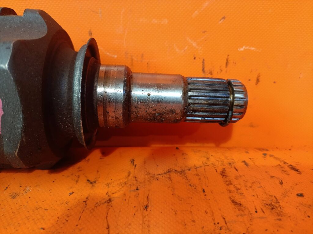 Привод на Toyota Isis ANM10W 1AZ-FSE 43420-20620, Переднее Левое расположение