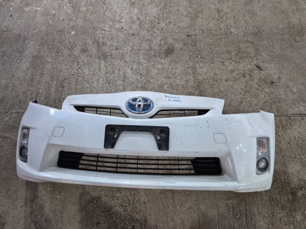 Бампер на Toyota Prius ZVW30, Переднее расположение