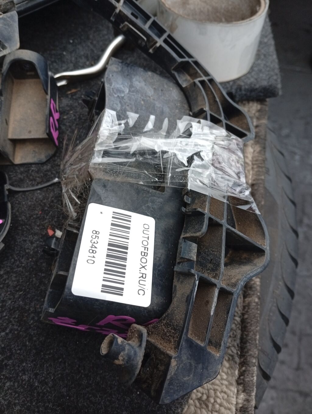 Крепление бампера на Suzuki Swift ZC72S 71824-71L0  71822-71L01, Заднее Левое расположение