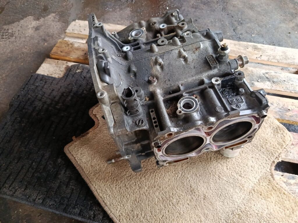 Блок двигателя на Subaru Legacy Wagon BH5 EJ206 Фото 16