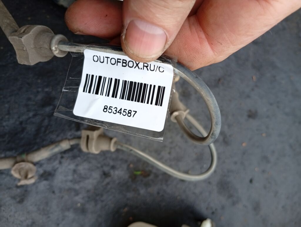 Датчик ABS на Honda Stepwgn RK5 R20A Фото 2