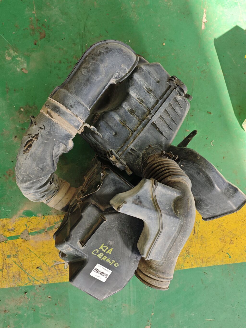 Корпус воздушного фильтра на Kia Cerato LD G4ED 28138-0S100  28211-2F000  28210-2F000