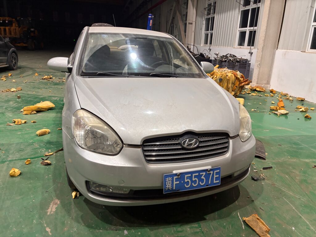 Рулевая рейка 57700-0M000 на Hyundai Accent MC G4EE Фото 2