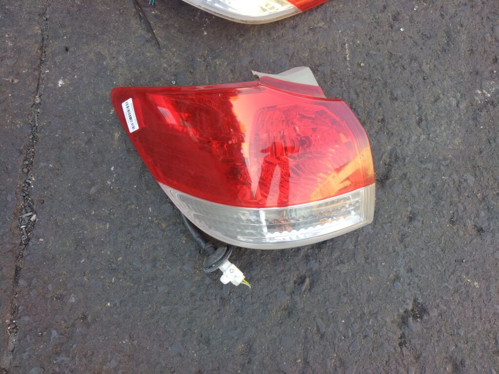 Стоп на Toyota Wish ZGE20G 68-17, Левое расположение