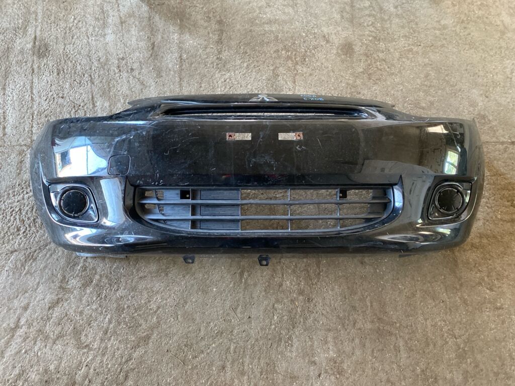 Бампер на Mitsubishi Mirage A05A, Переднее расположение
