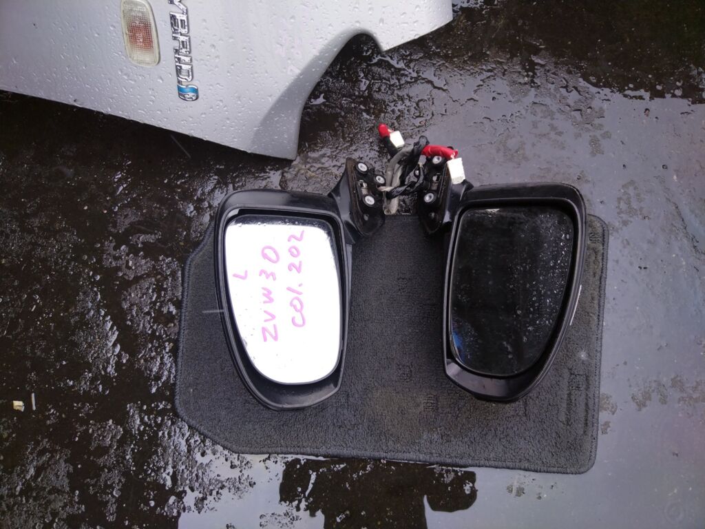 Зеркало двери боковой на Toyota Prius ZVW30 Фото 2