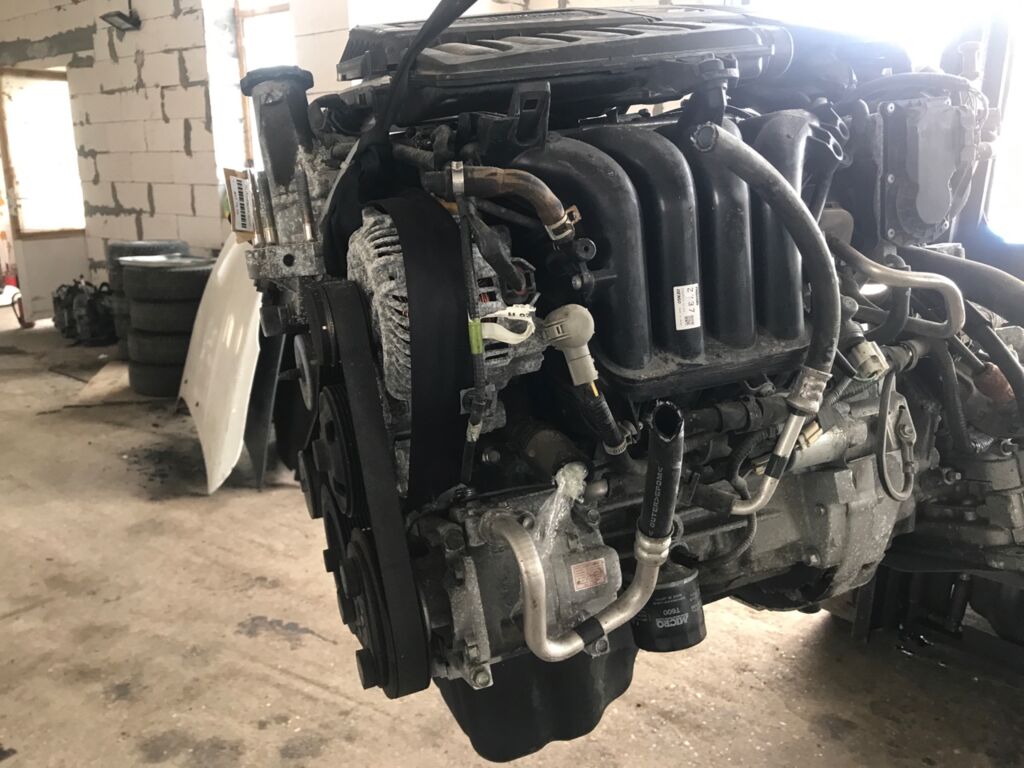 Двигатель на Mazda Axela BK5P ZY