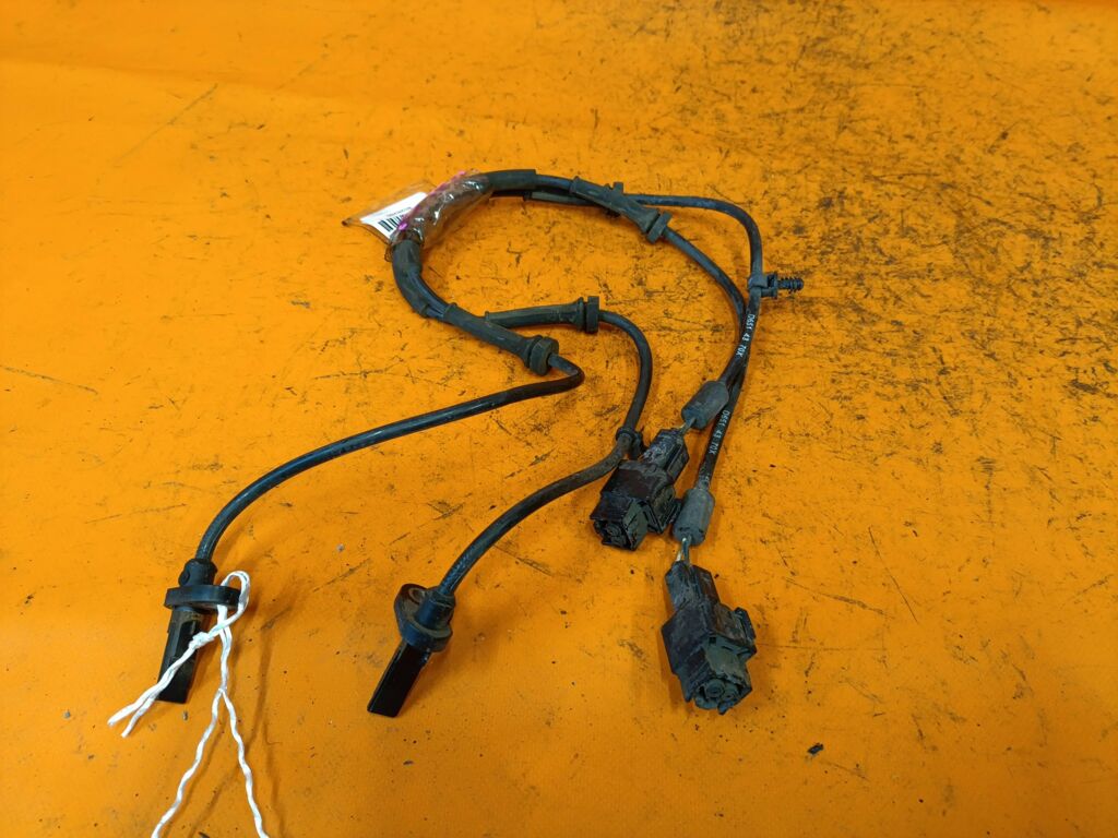 Датчик ABS на Mazda Demio DE3FS D651-43-70XB, Переднее расположение