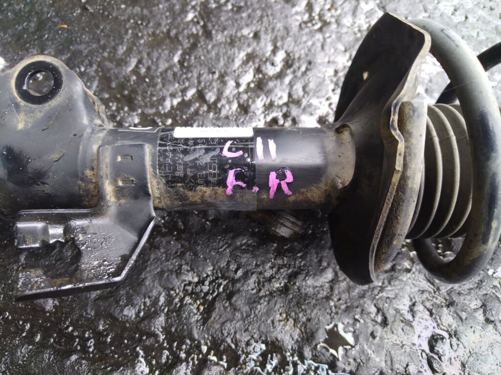 Стойка амортизатора на Nissan Tiida C11 HR15DE 333390  54302 ED025  54302 ED50B  543021A11B  54302CJ40C  54302CJ41C  54302EC80A  54302ED001  54302ED002  54302ED00A  54302ED501  54302ED50A  54302ED525  54302EE40A  54302EE50A  54302EE50B  54302EE90A  54302EF80A  54302EL00A  54302EM01A  54302EM20A  54302EM30C  54302EU50A  54302EU51A  54302ZN90A  CR-049-3826  CR-049FR-C11  E4302 EC80A  E4302 EE90A  E4302 EL00A  E4302 EM01A  E43021A11B  E4302EC85B  E4302ED00A  E4302EE40A  E4302EM20A  E4302EM30C  E4302EU50A  E4302EU51A  E4302ZN90A  E4302ZV90E  E4C021A11B  E4C02EE90A  E4C02EL00A  E4C02EL00B  E4C02EU51A  SJ-049-3826  SJ-049FR-C11  ST-049-3826, Переднее Правое расположение