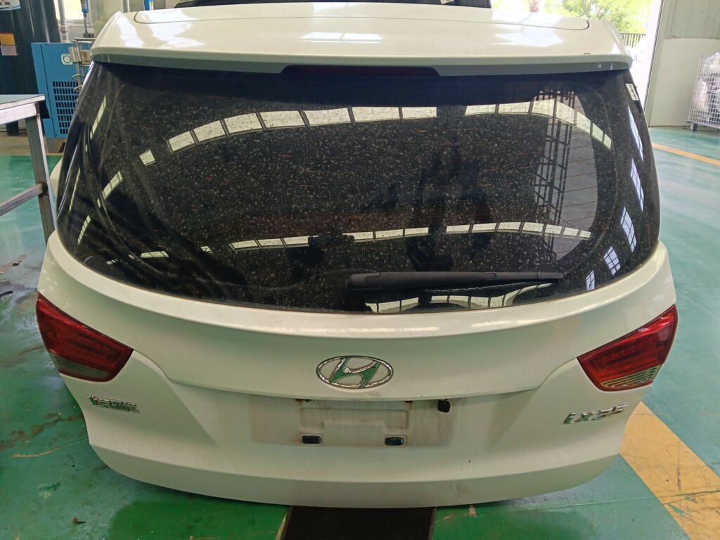 Дверь задняя на Hyundai Ix35 LM