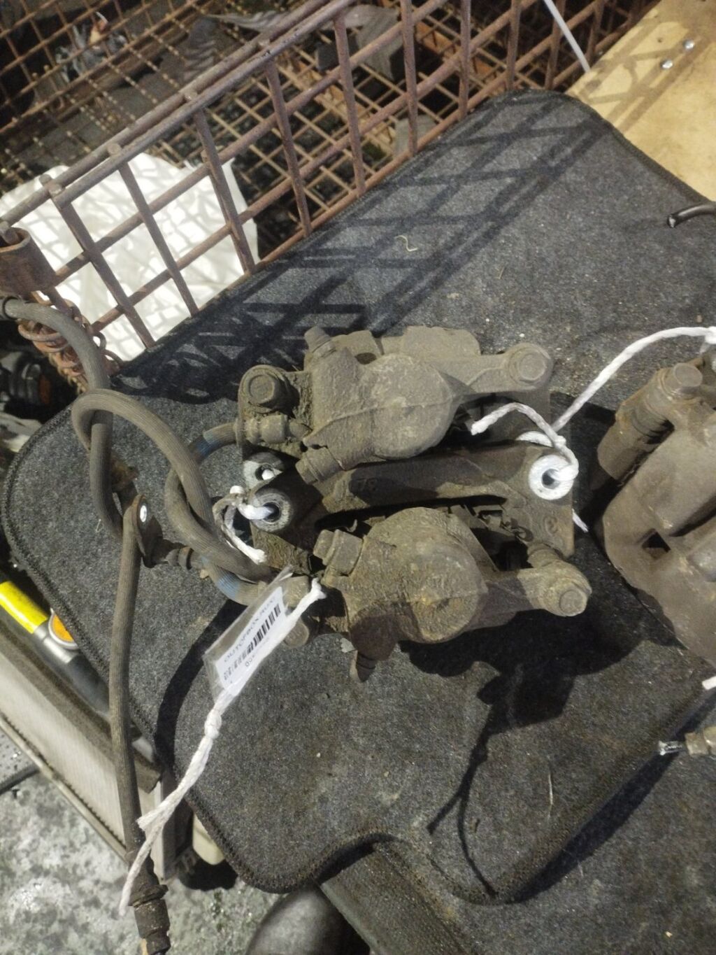 Суппорт на Subaru Exiga YAM FB25A, Заднее расположение