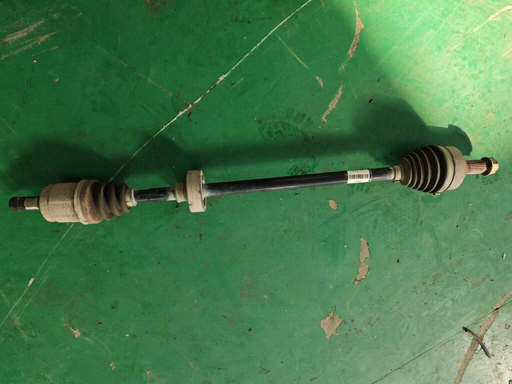 Привод на Honda Fit GD3 L15A, Переднее Правое расположение
